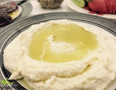 طريقة تحضير لبنة الصويا والارز واللوز النباتية