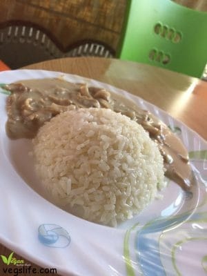 طريقة تحضير ستروغونوف الفطر النباتي بصلصة الكاجو